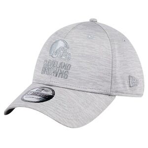 New Era® Cleveland Browns™ (LARGE/XL) Active Tech 39THIRTY Flex Hat